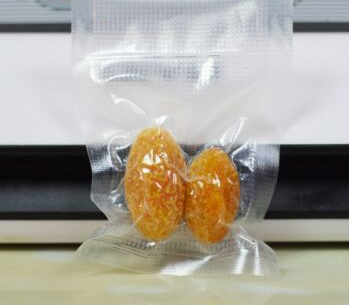 紋路真空袋和光面真空袋有什么區(qū)別？哪個貴？
